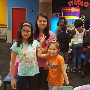 Meet your Posher, Helen